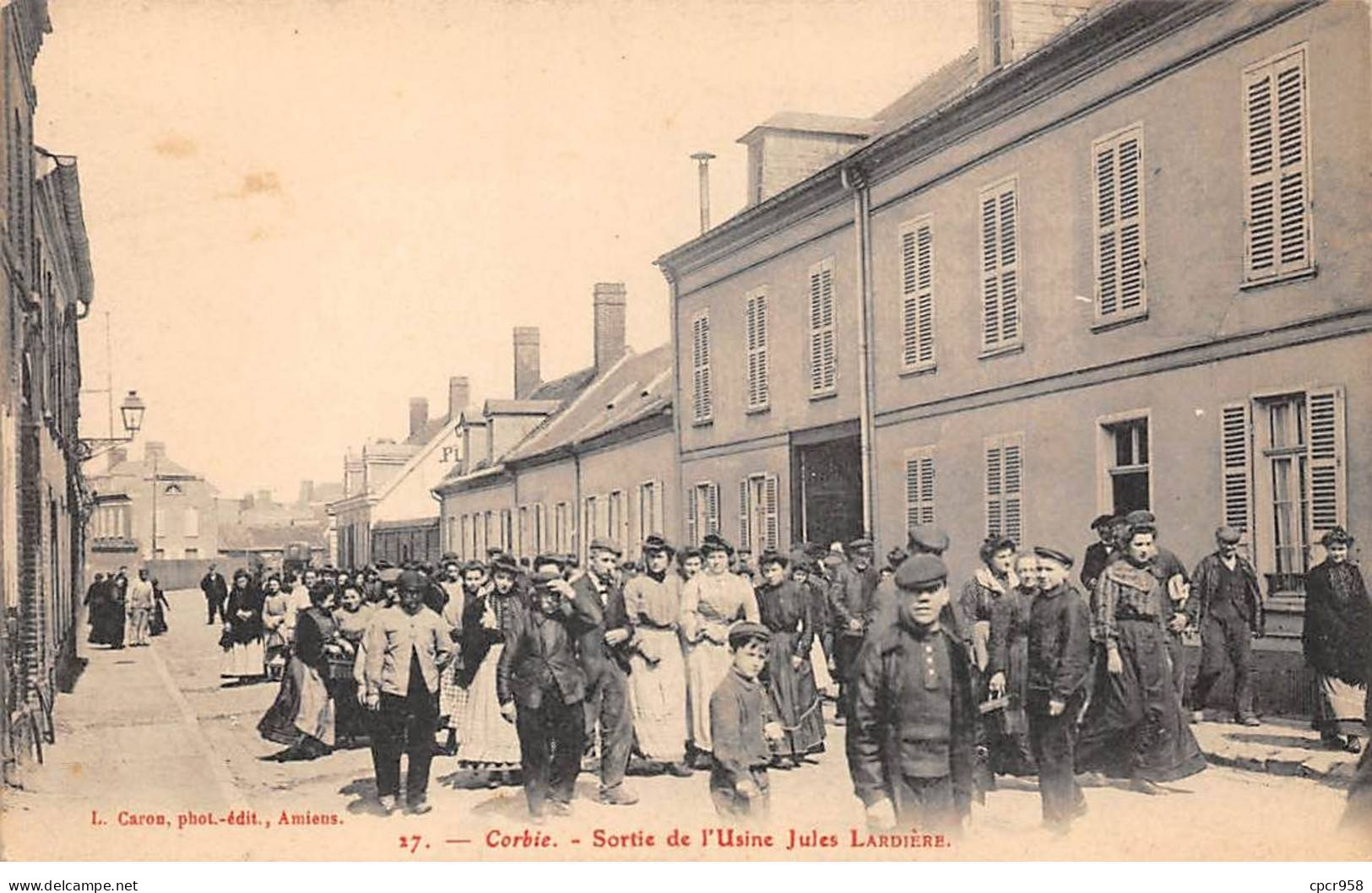 80 - CORBIE - SAN55968 - Sortie De L'Usine Jules Lardière - Corbie