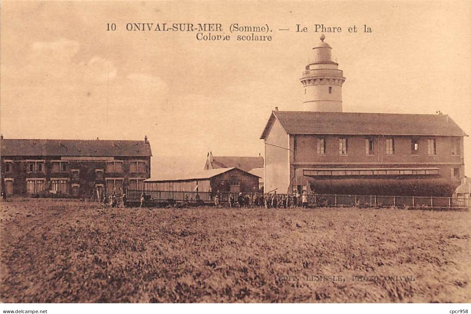 80 - ONIVAL - SAN55994 - Le Phare Et La Colonie Scolaire - Onival