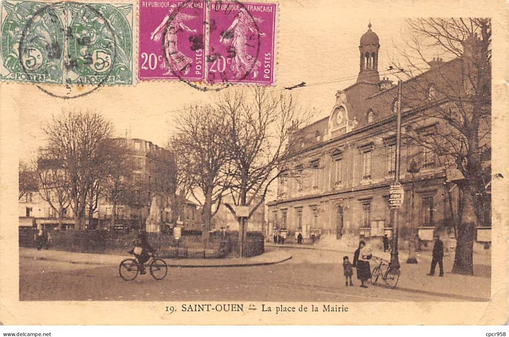 93 - SAINT OUEN - SAN56041 - La Place De La Mairie - Saint Ouen