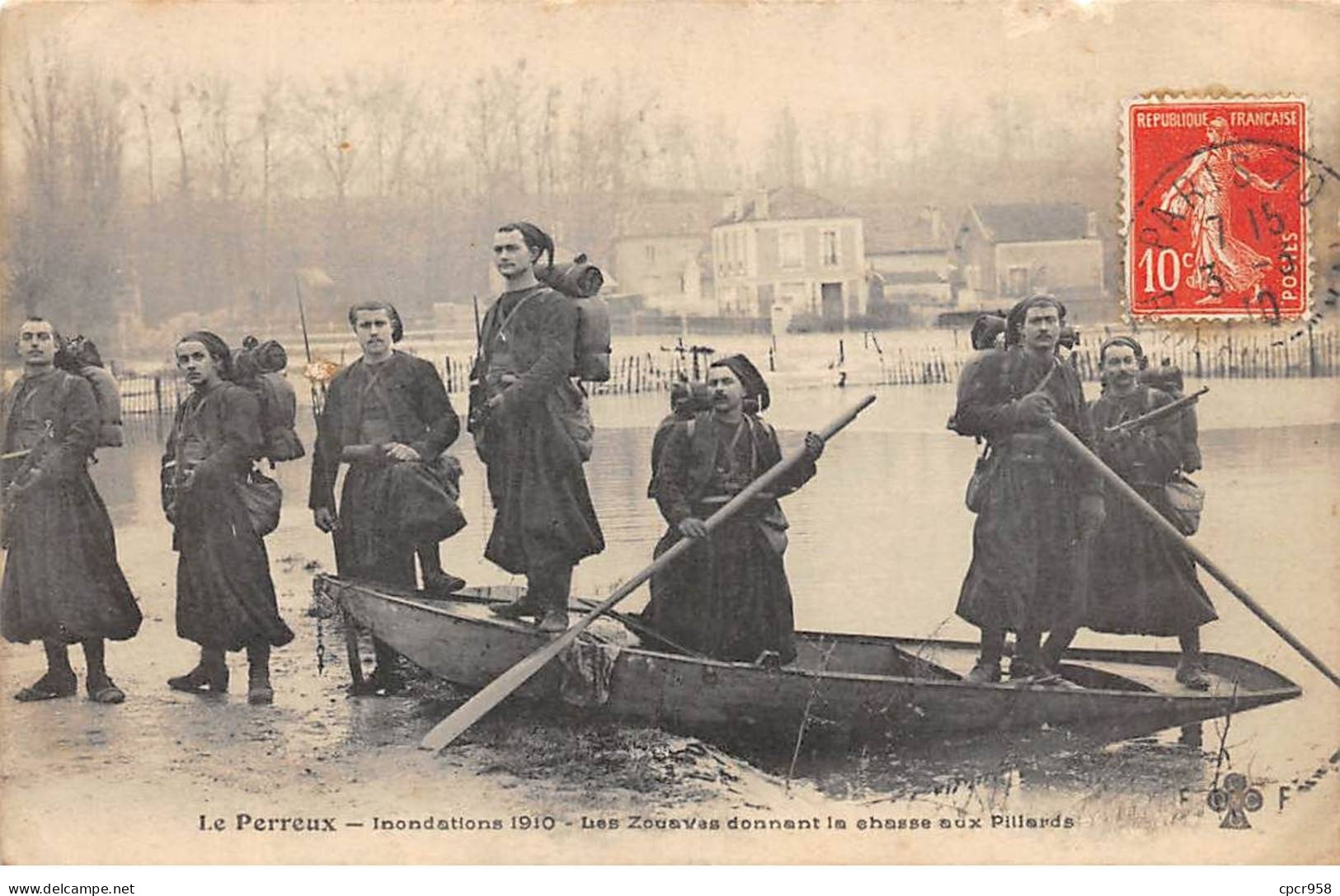 94 - LE PERREUX - SAN56074 - Inondations 1910 - Les Zouaves Donnant La Chasse Aux Pillards - Le Perreux Sur Marne