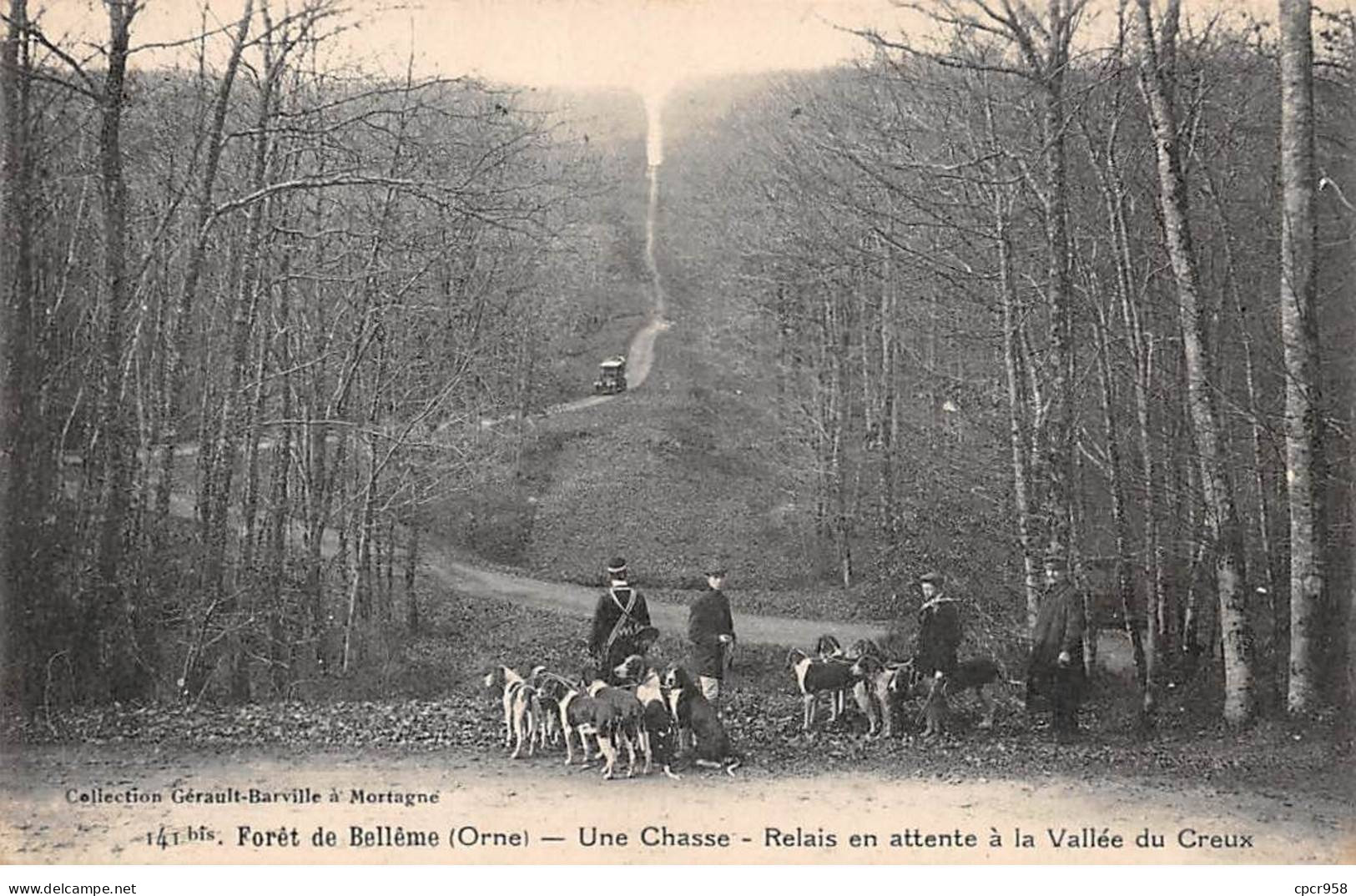 61 - BELLEME - SAN54541 - La Forêt - Une Chasse - Relais En Attente à La Vallée Du Creux - Other & Unclassified