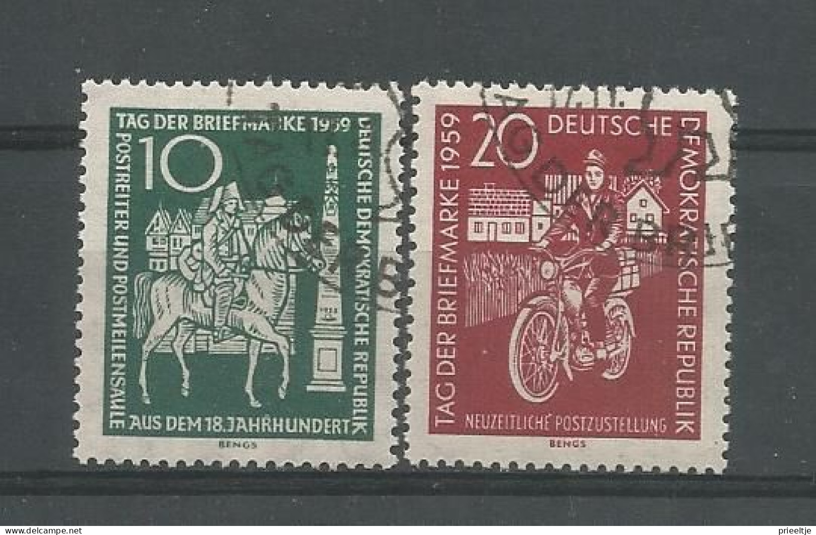 DDR 1959 Stamp Day Y.T. 451/452  (0) - Gebruikt