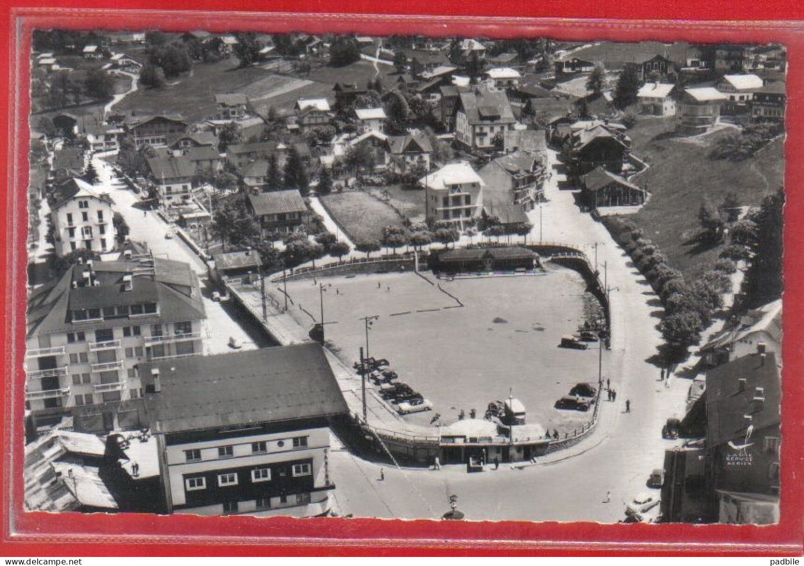 Carte Postale 74. Megève  La Patinoire Et Le Casino  Très Beau Plan - Megève