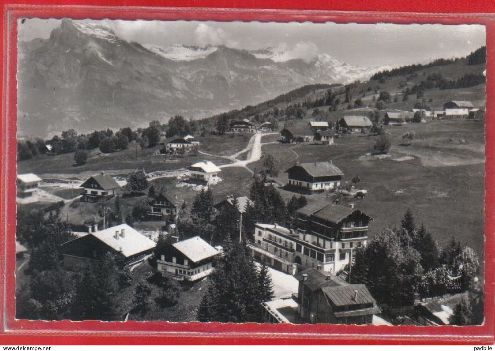 Carte Postale 74. Megève Hotel Beau Site  Et Le Mont D'Arbois  Très Beau Plan - Megève