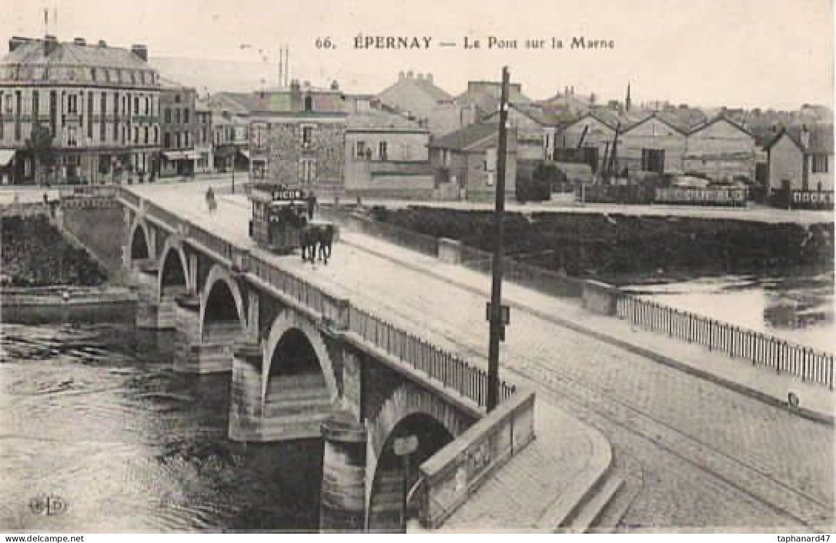 . 51 . ÉPERNAY . Le Pont Sur La Marne . Tram Attelé . - Epernay