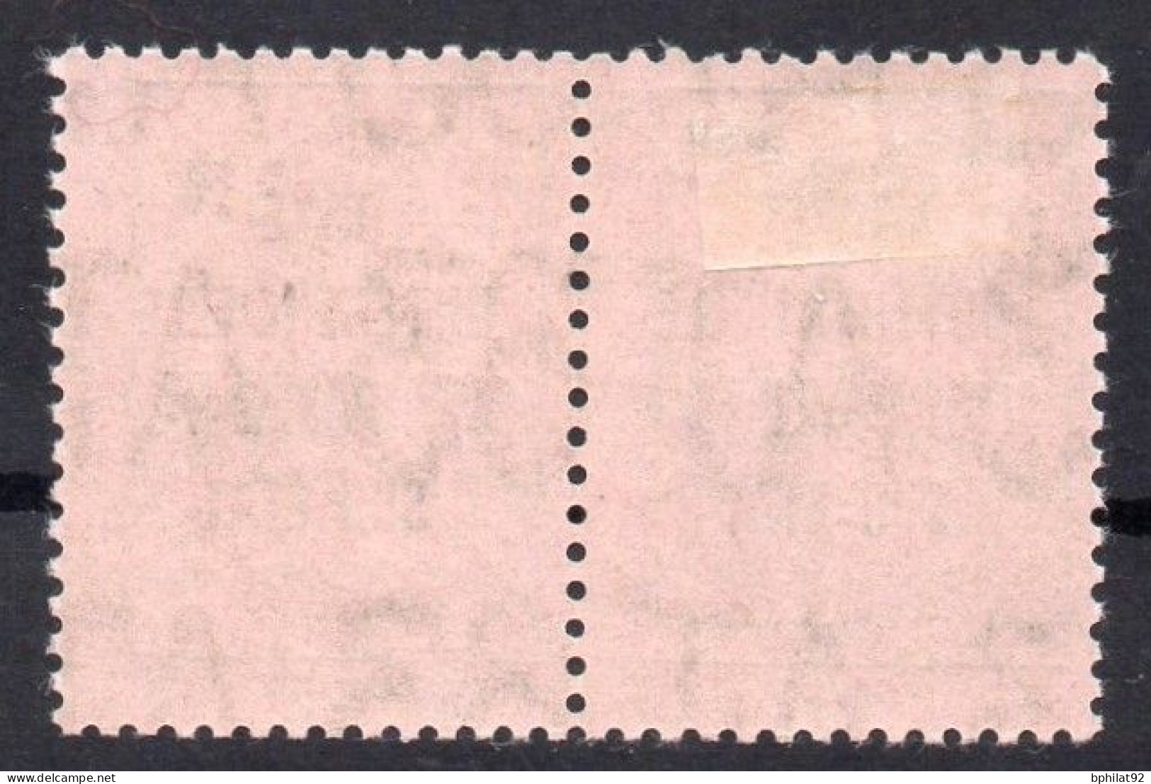 !!! FISCAL, AUTOMOBILES N°146/146a (VARIETE DIFFERENCIELLE) NEUVE */** - Stamps