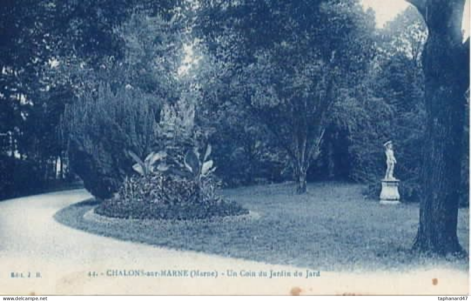 . 51 . CHÂLONS-sur-MARNE . Un Coin Du Jardin Du Jard . - Châlons-sur-Marne