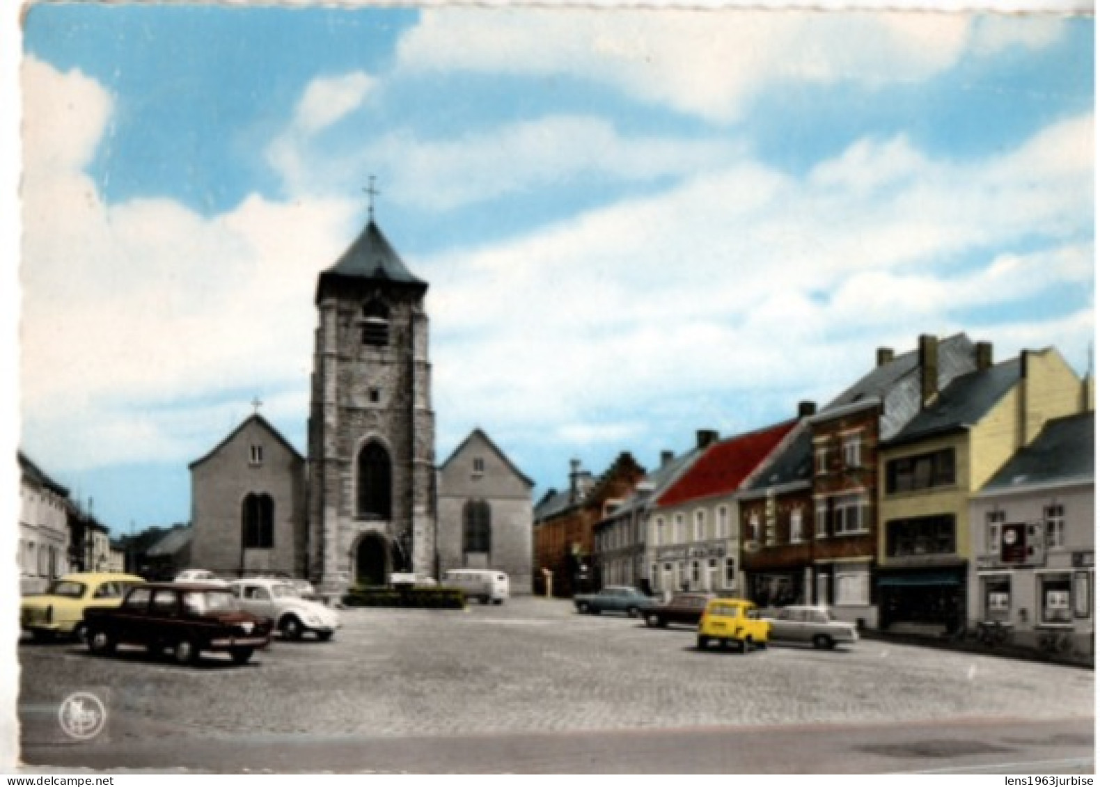 Ellezelles ,Place Et Eglise ST - Pierre Aux Liens Et Monument ( 1965 ) - Ellezelles