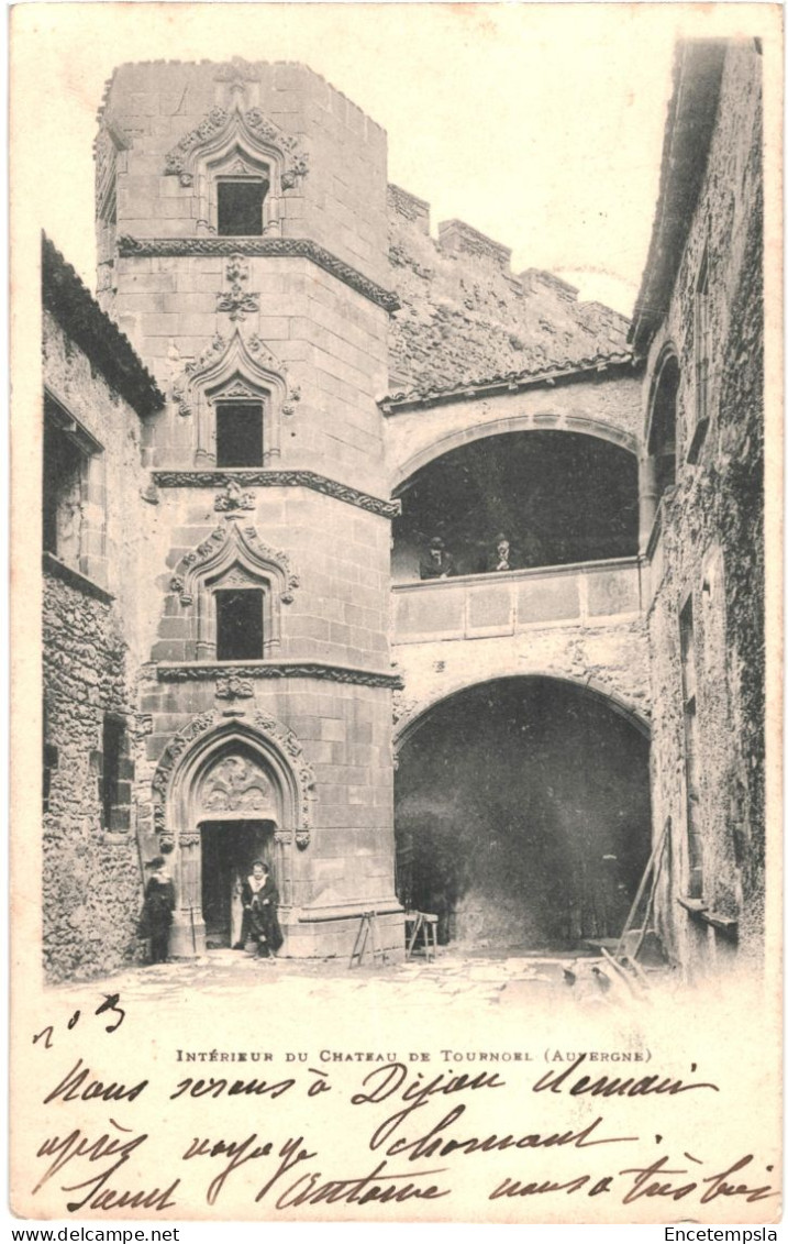 CPA Carte Postale France  Volvic Intérieur Du Château De Tournoel  Début 1900    VM79949 - Volvic