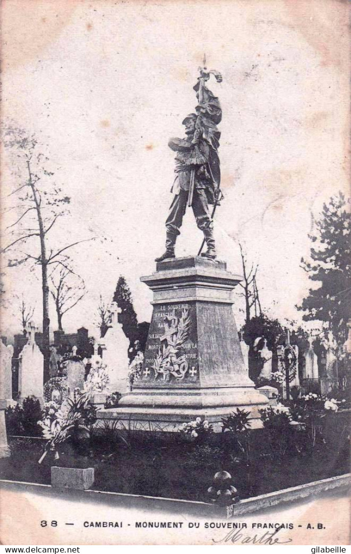 59 - Nord -   CAMBRAI  -  Monument Aux Morts Au Cimetiere - Cambrai