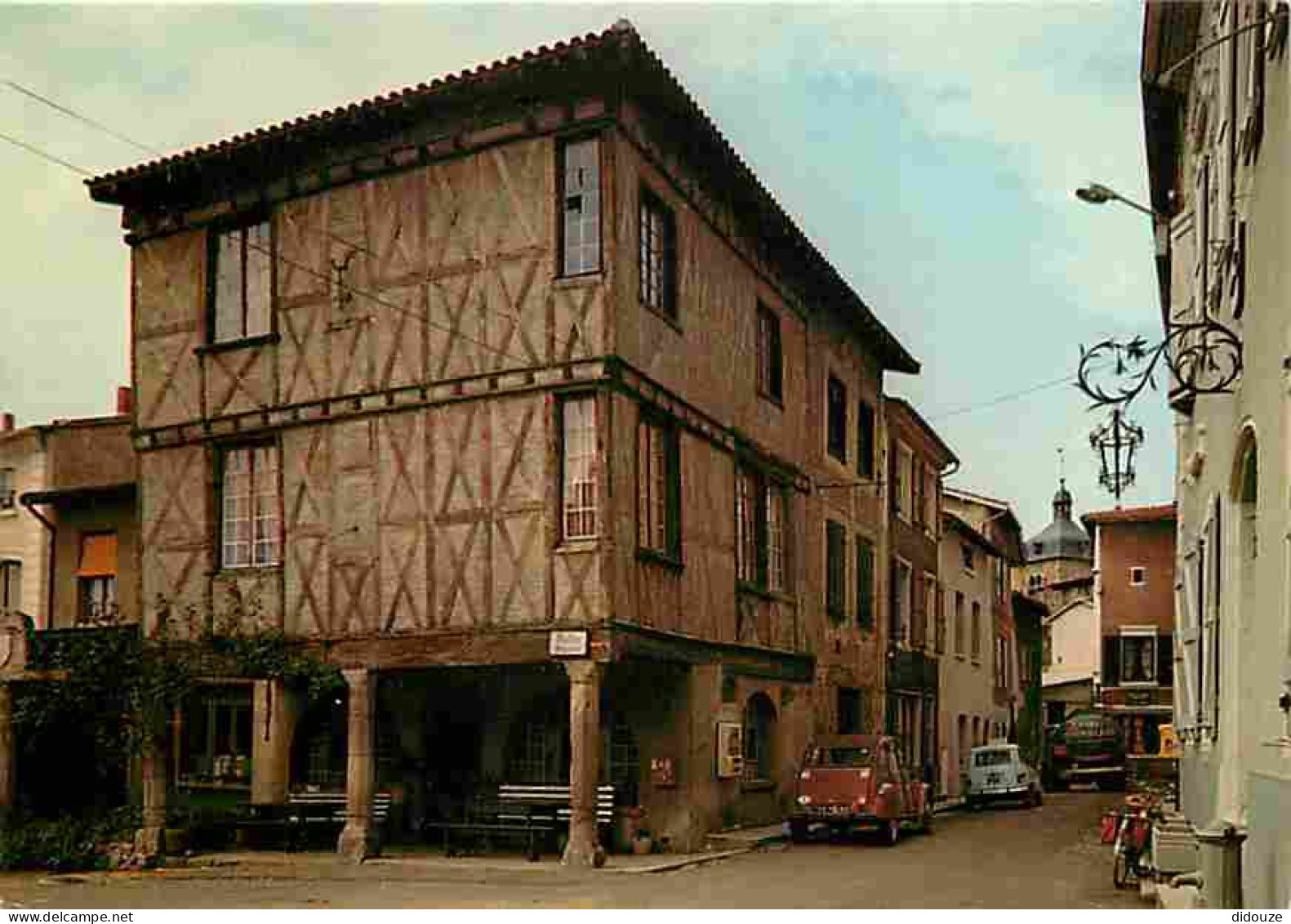 Automobiles - St Germain Laval - Maison De Daniel Greysolon Sieur Du Luth - Carte Neuve - CPM - Voir Scans Recto-Verso - Voitures De Tourisme