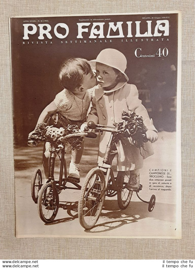 Copertina Pro Familia Del 1938 Bambini Italiani Su Triciclo Moda E Costume - Altri & Non Classificati