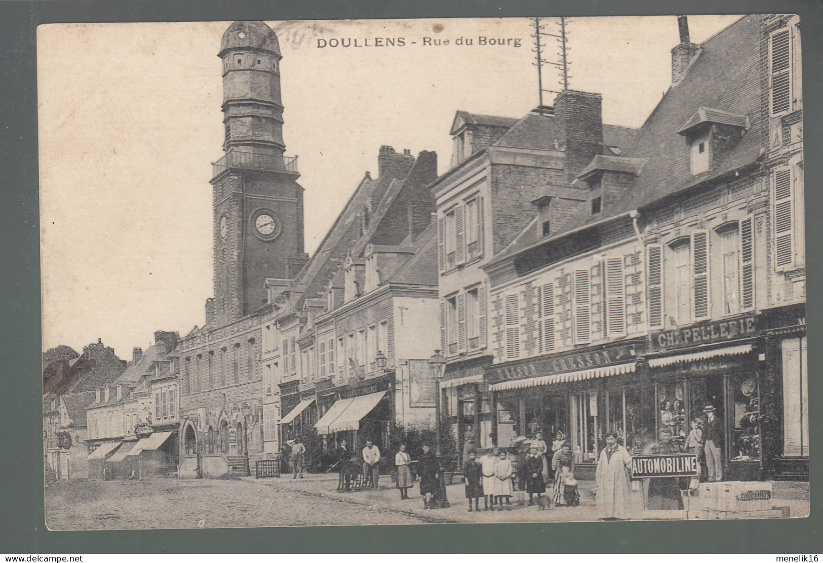 CP - 80 - Doullens - Rue Du Bourg - Doullens