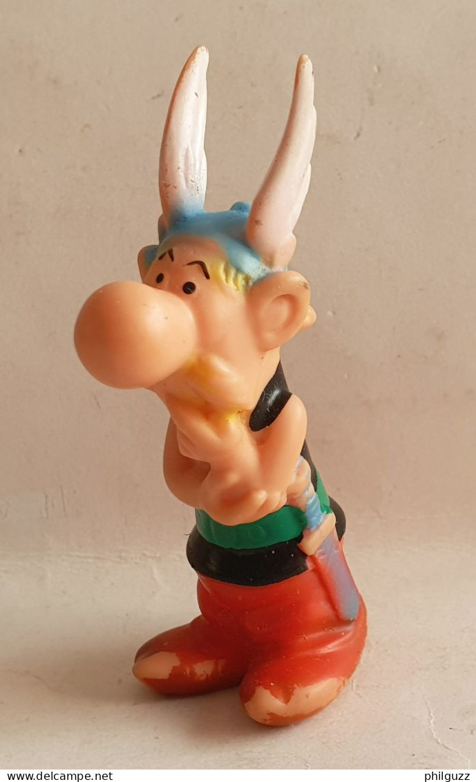 FIGURINE ASTERIX POUET PELLETIER ASTERIX 1967 Uderzo (2) - Asterix & Obelix