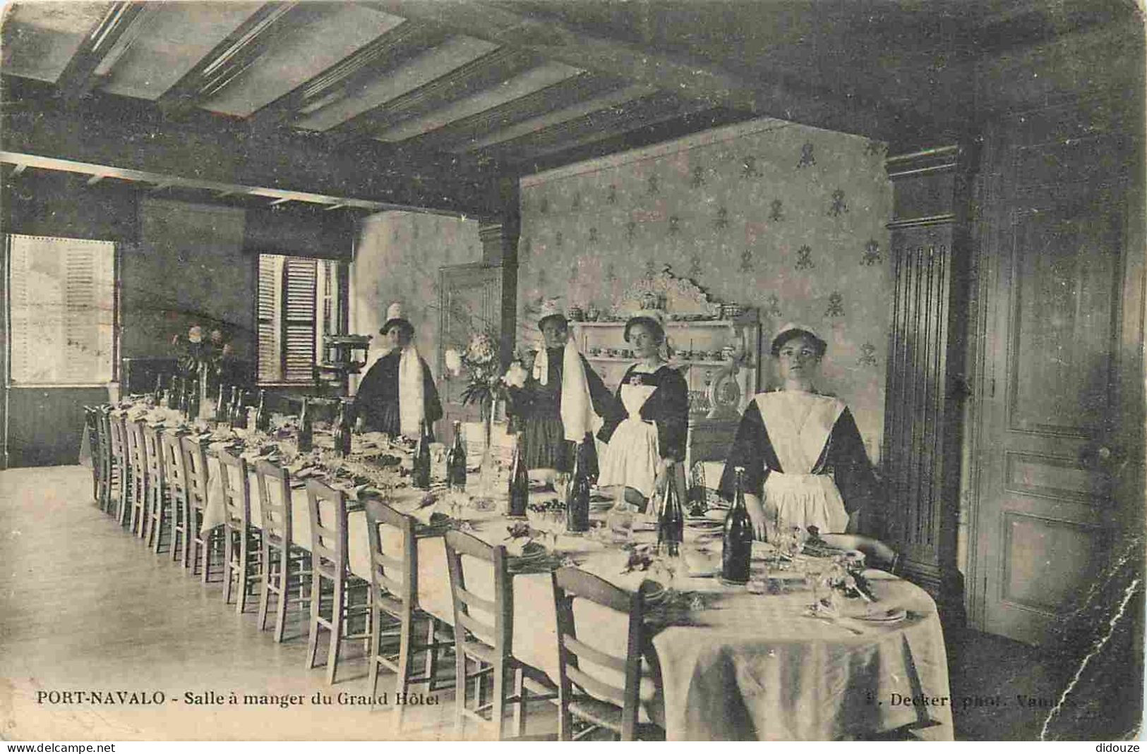 56 - Port Navalo - Salle à Manger Du Grand Hotel - Animée - Correspondance - CPA - Voyagée En 1918 - Etat Pli Visible -  - Arzon