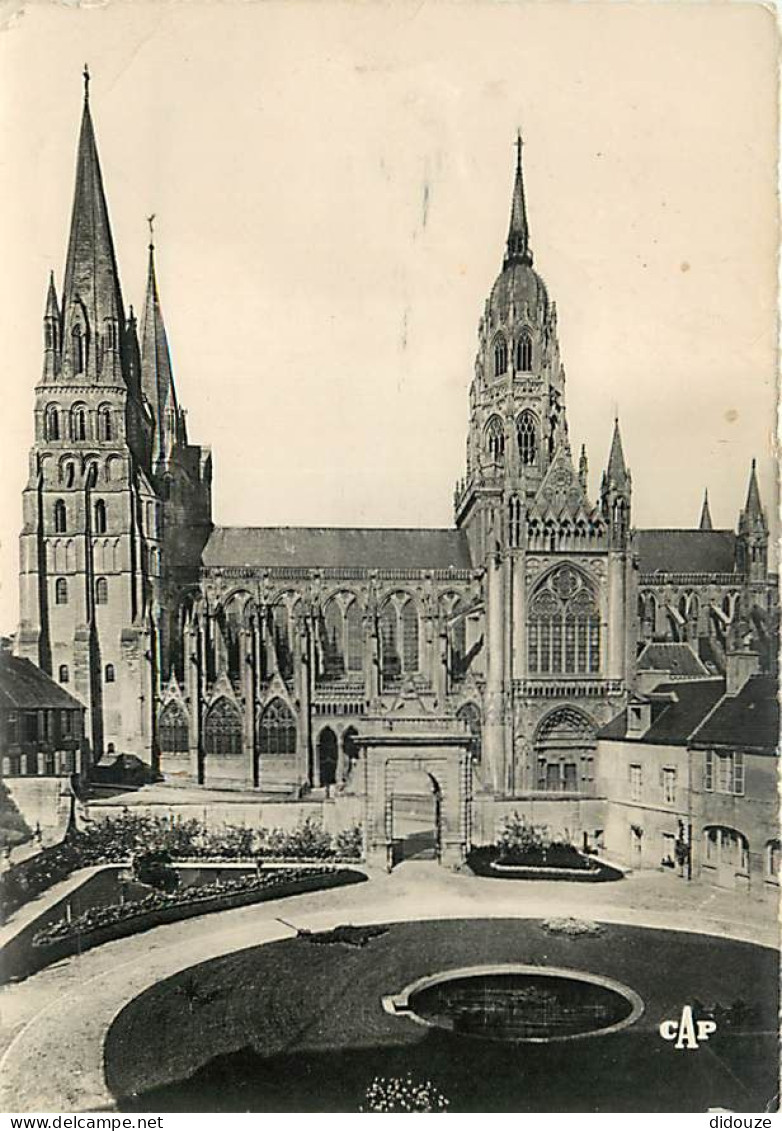 14 - Bayeux - La Cathédrale Prise De L'ancien Evêché - CPSM Grand Format - Voir Scans Recto-Verso - Bayeux