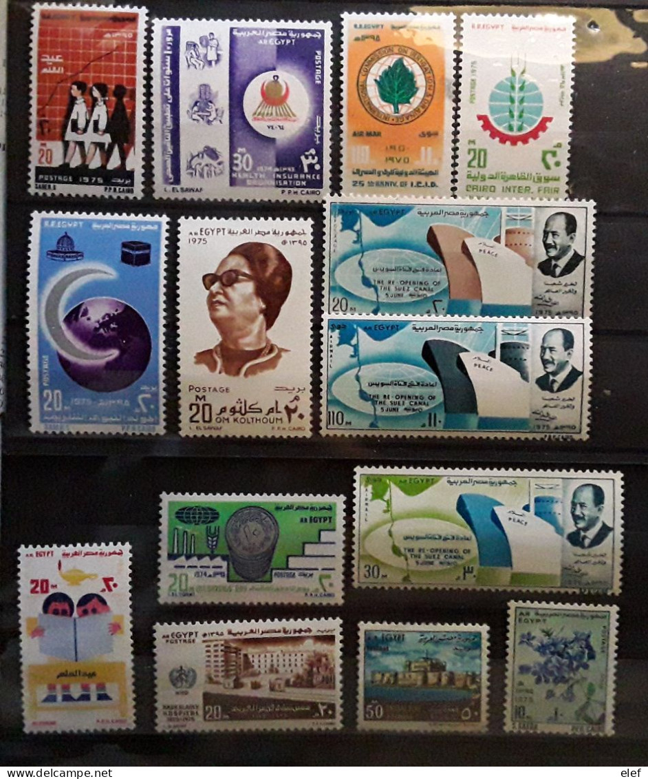 EGYPT EGYPTE 1974 - 1975 , Petit Lot De 14 Timbres Neufs * MH TB - Ongebruikt