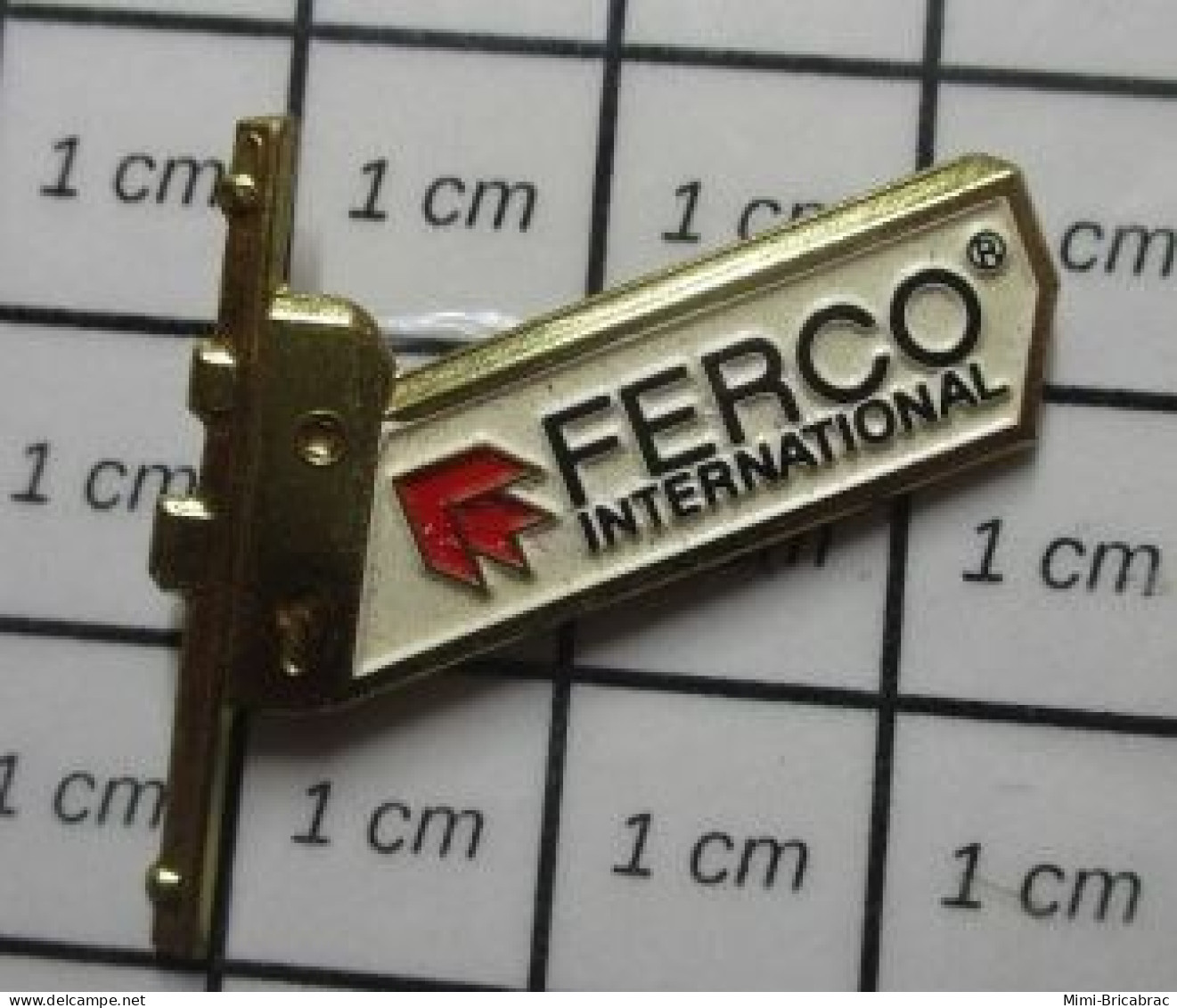 1016c Pin's Pins / Beau Et Rare / MARQUES /  SERRURE VERROU DE PORTE  FERCO INTERNATIONAL - Jeux Olympiques