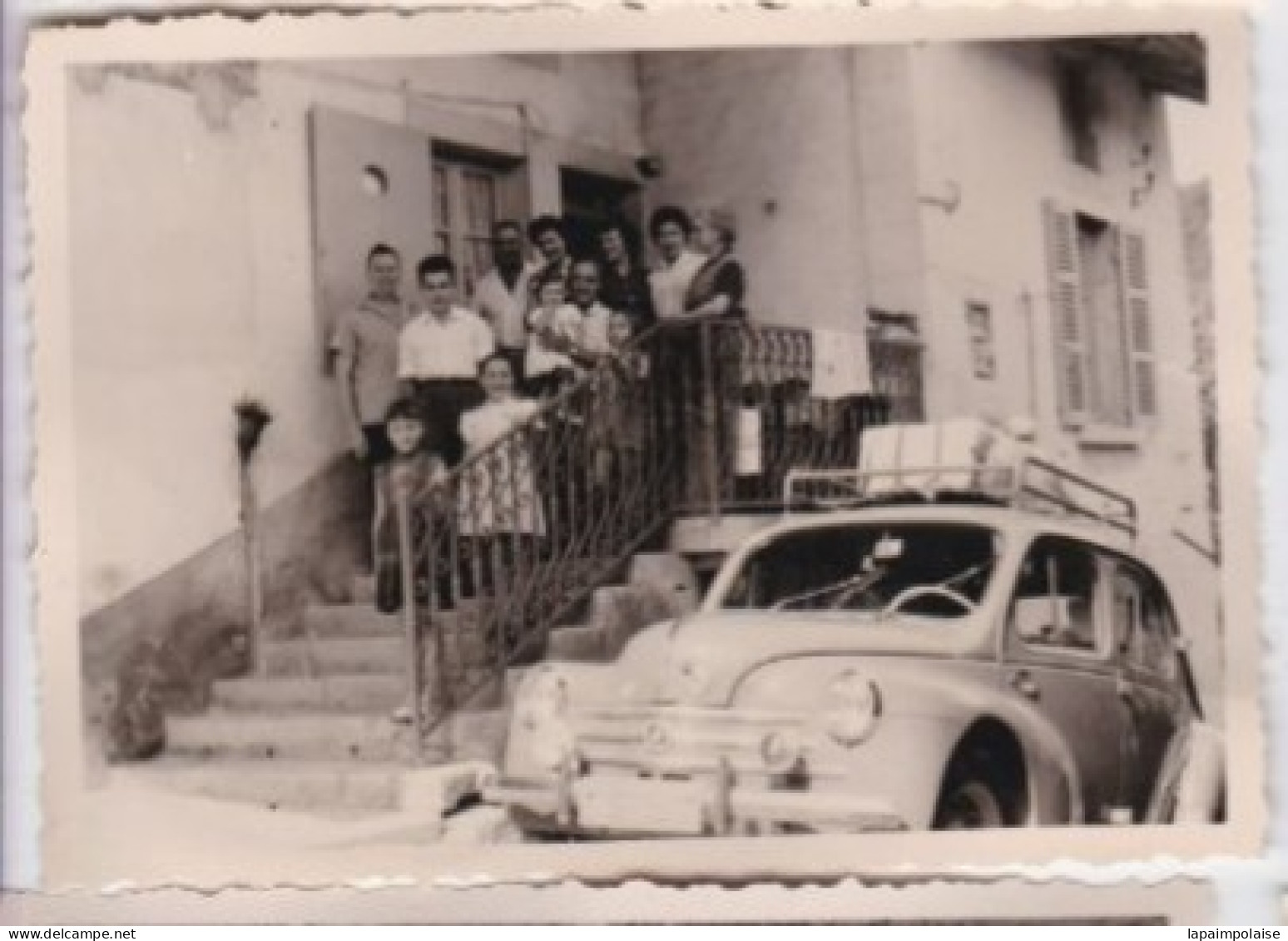 Photo Abergement La Ronce Vue A Situer Et Identifier Automobile Ancienne Renault 4 CV    Réf 29734 - Plaatsen