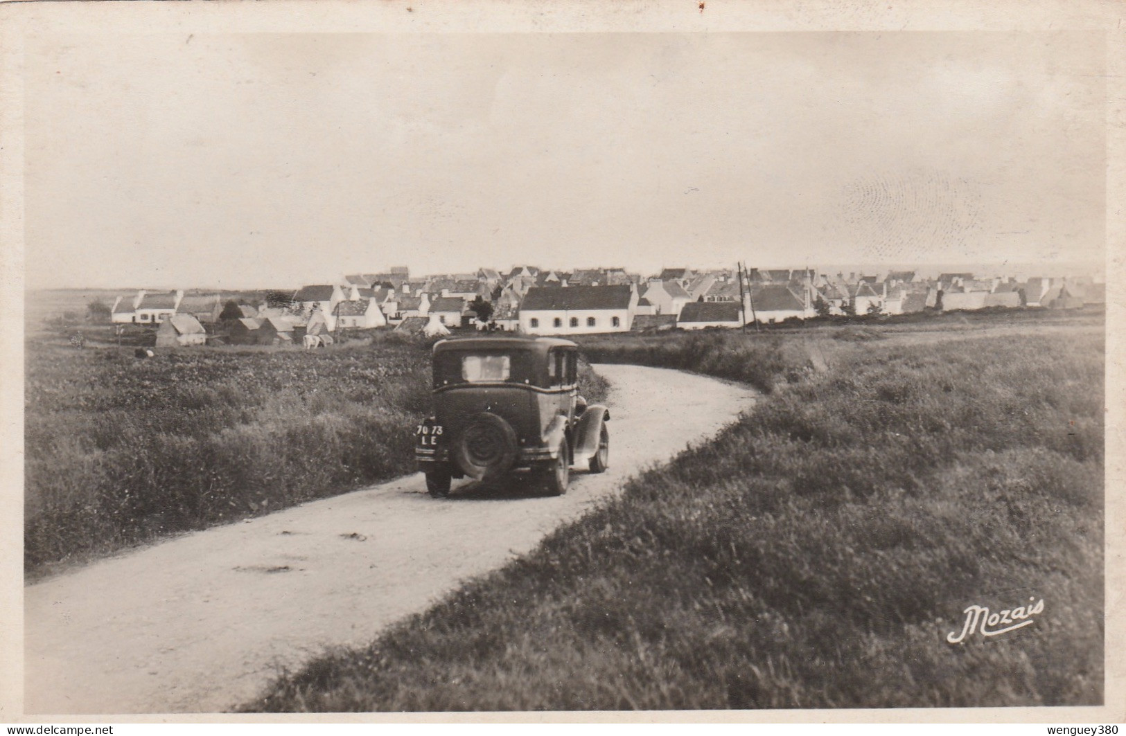 56 GROIX      Arrivée D'une Promenade En Auto à Travers L'Ile     TB PLAN  Env. 1930   …Vers Port-Tudy. Voir Description - Groix
