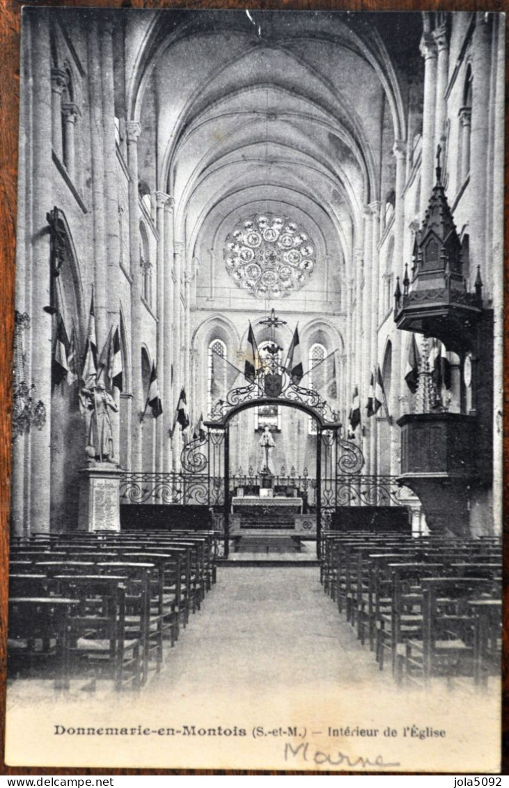 77 + DONNEMARIE-EN-MONTOIS - Intérieur De L'Eglise - Donnemarie Dontilly