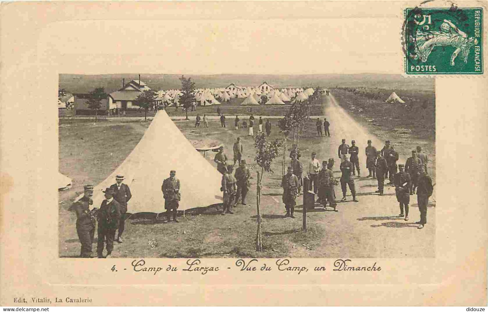 12 - La Cavalerie - Camp Du Larzac - Vue Du Camp Un Dimanche - Animée - Militaria - CPA - Oblitération Ronde De 1912 - V - La Cavalerie