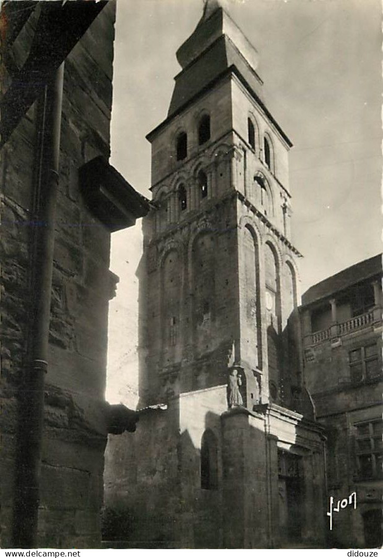 24 - Sarlat - Clocher De La Cathédrale - Carte Dentelée - CPSM Grand Format - Etat Léger Pli Visible - Voir Scans Recto- - Sarlat La Caneda