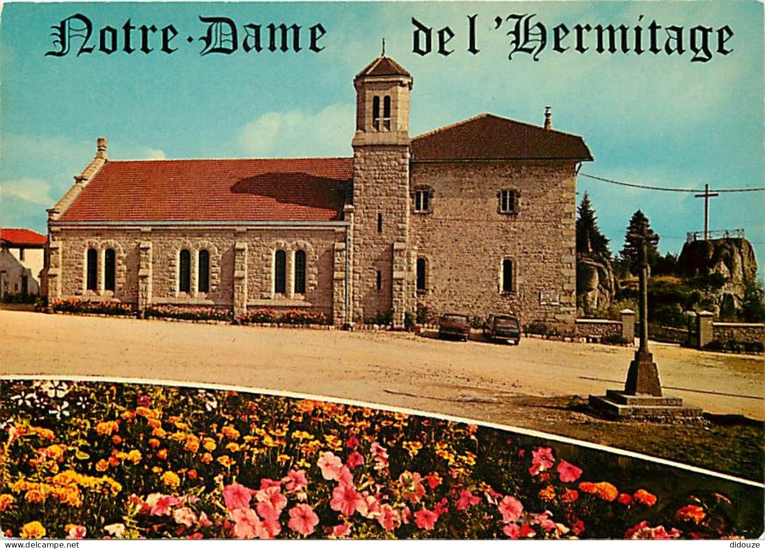 42 - Noiretable - Notre Dame De L'Hermitage - Place De L'Eglise - Carte Neuve - CPM - Voir Scans Recto-Verso - Noiretable