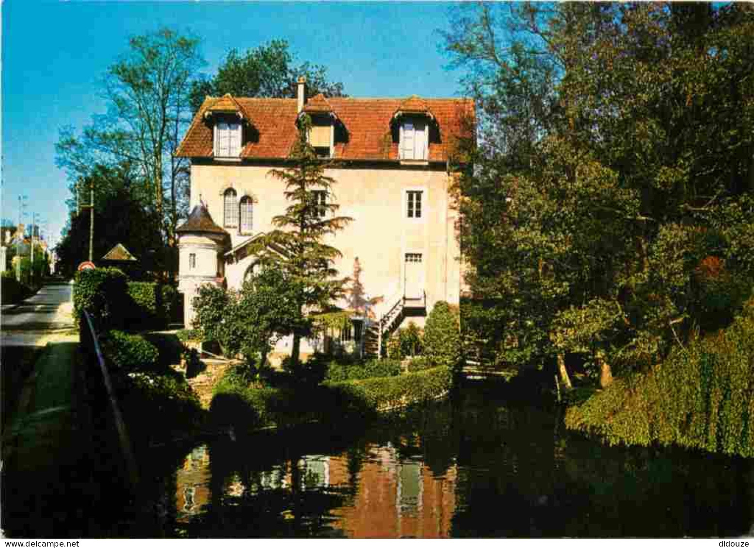 91 - Varennes-Jarcy - Le Moulin - CPM - Voir Scans Recto-Verso - Altri & Non Classificati