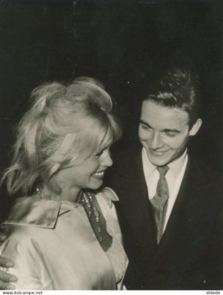 Real Photo Brigitte Bardot BB Et Jacques Charrier  Echte Foto Rotterdam - Entertainers