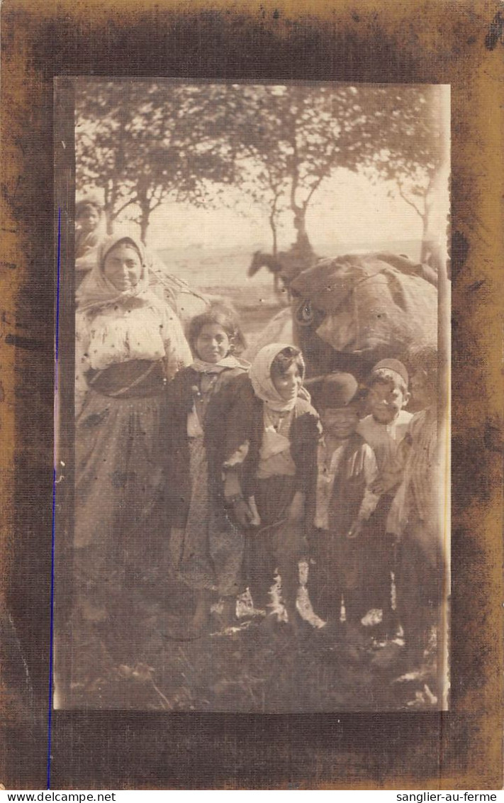 CPA / TURQUIE / MASLAK / A GROUP OF SYRIAN REFUGEES TAKEN WHEN PASSING THE CAMP / CARTE PHOTO - Turchia
