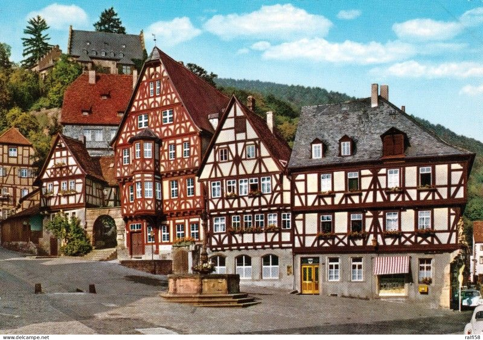 1 AK Germany / Bayern * Miltenberg A. Main - Der Historische Marktplatz (15. Jh.) Mit Dem Schnatterloch Krüger 1297/8 * - Miltenberg A. Main