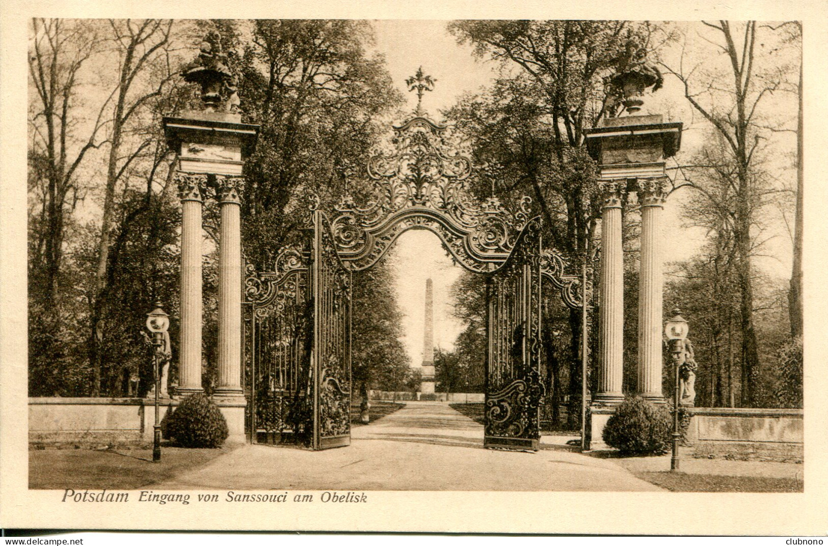 CPA - POTSDAM -  EIGANG VON SANSSOUCI AM OBELISK - Potsdam