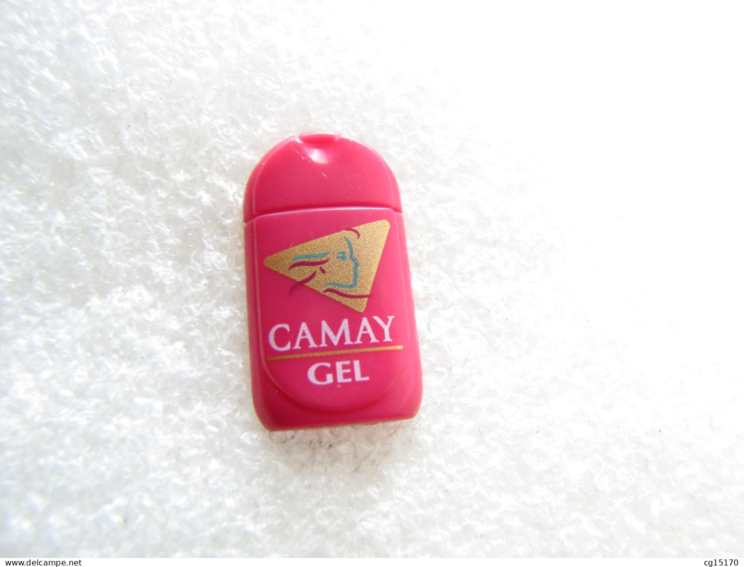 PIN'S    CAMAY  GEL - Perfume