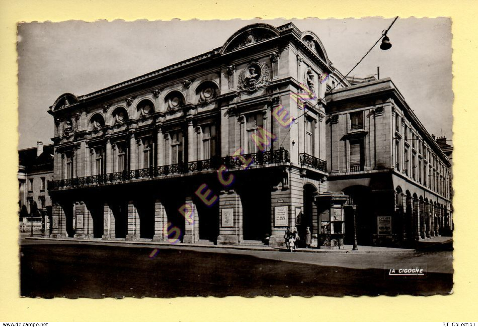 51. REIMS - Le Théâtre Municipal (animée) (voir Scan Recto/verso) - Reims