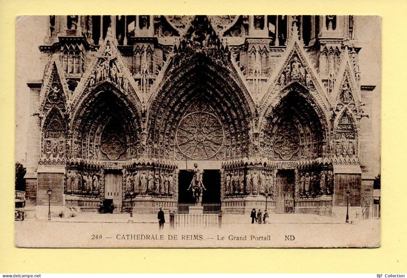 51. REIMS - La Cathédrale / Le Grand Portail (animée) (voir Scan Recto/verso) - Reims