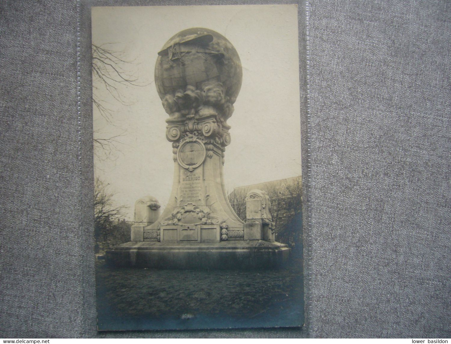 Carte-photo    Monument Blériot   1918 - Cambrai