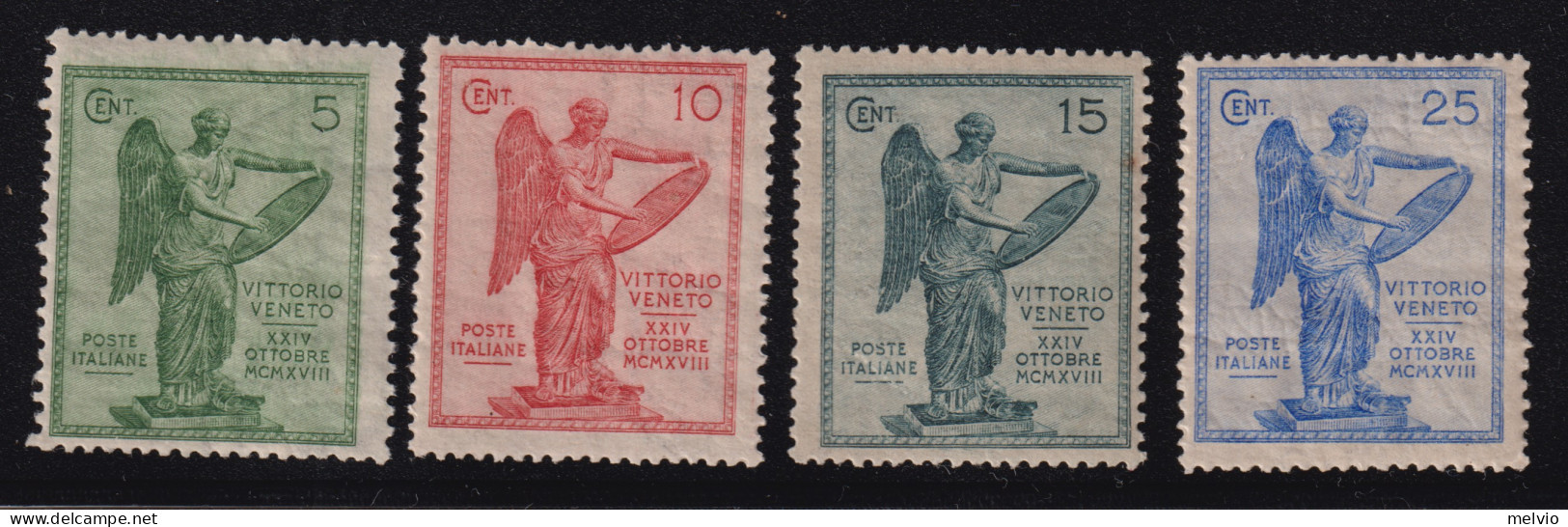 1921-Italia (MNH=**) Serie 4 Valori Vittoria (119/22) - Ongebruikt