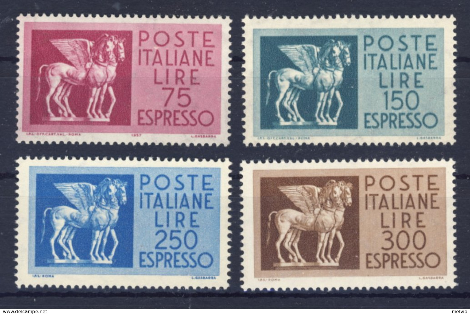 1968-Italia (MNH=**) Espresso 4 Valori Cavallo Alato - 1946-60: Nieuw/plakker