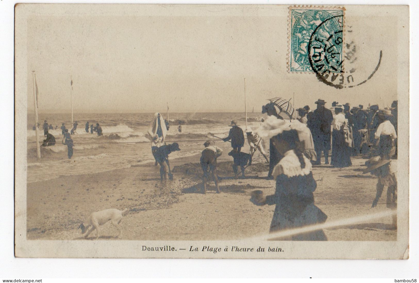 DEAUVILLE * CALVADOS * LA PLAGE A L'HEURE DU BAIN * BAIGNEURS * CHIEN * édit. Lavoisier - Deauville