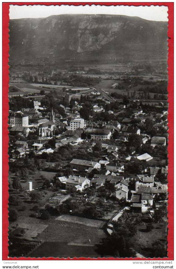 CPSM  74 ST JULIEN EN GENEVOIS Vue Générale Aérienne Et Le Mont Salève SAINT      ** Format CPA - Saint-Julien-en-Genevois