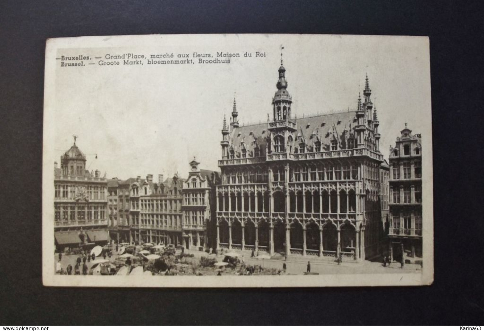 België - Belgique - Brussel CPA  Grand Place Marché Aux Fleurs - Maison Du Roi Used With Timbre - Piazze