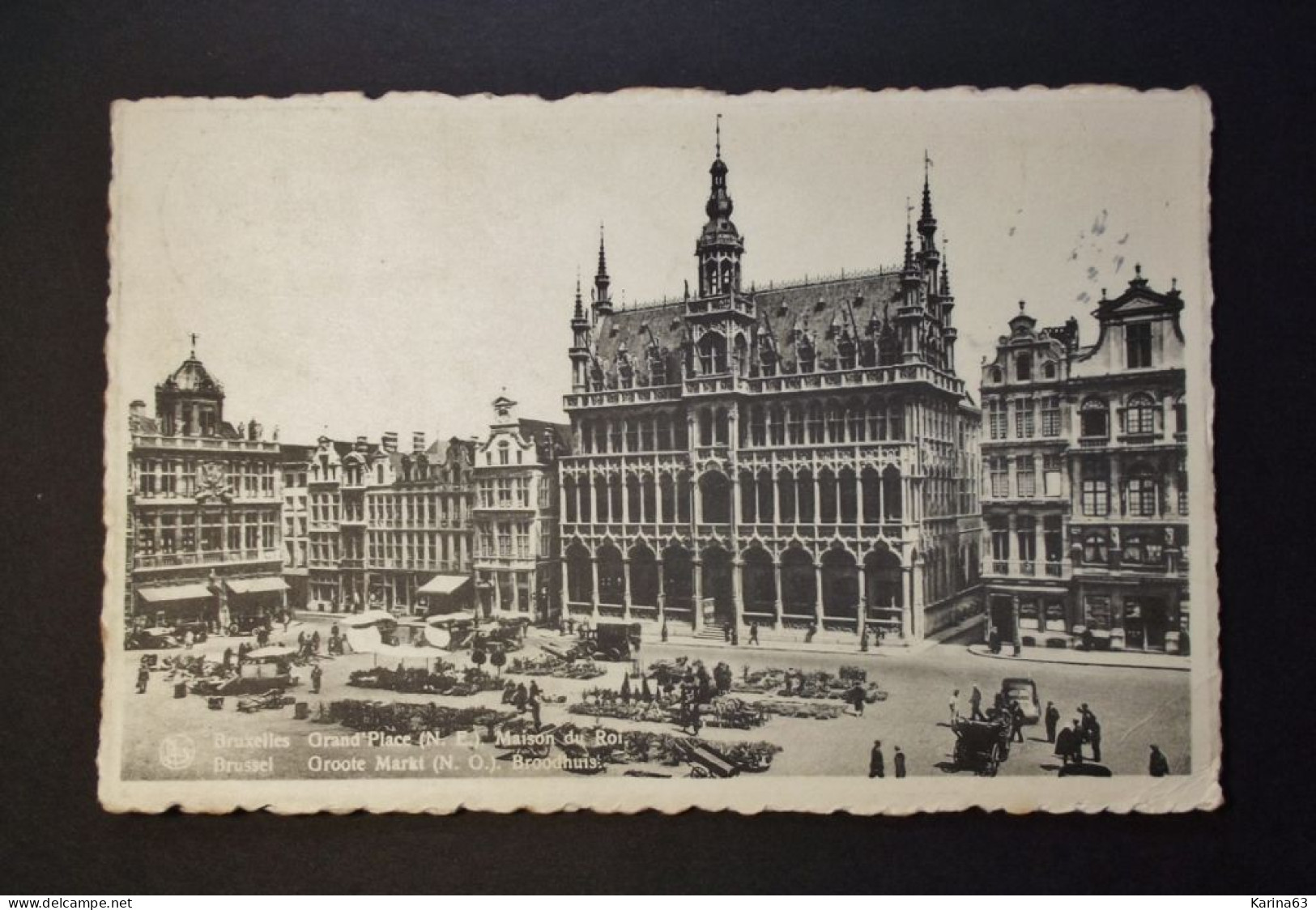 België - Belgique - Brussel CPA  Grand Place Marché Aux Fleurs - Maison Du Roi Used With Timbre St Agatha Berchem - Monumenten, Gebouwen