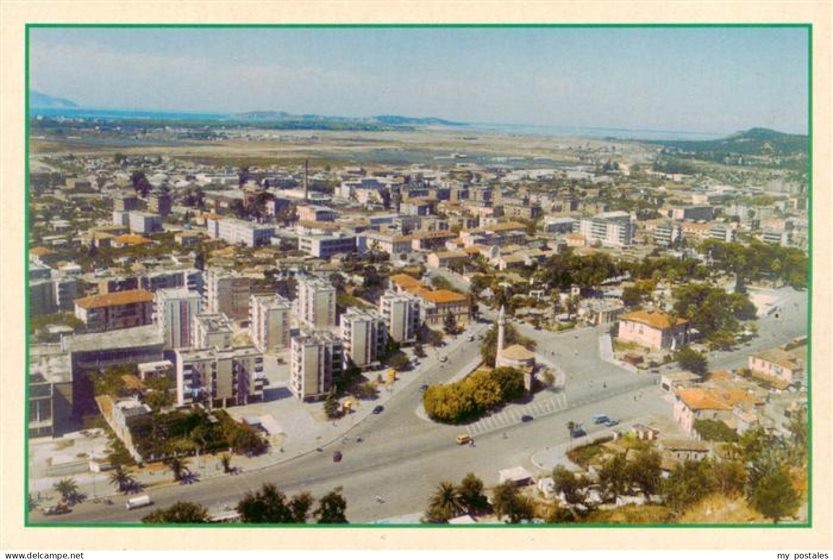 73938719 Vlora_Vlore_Albania Panorama - Albanie