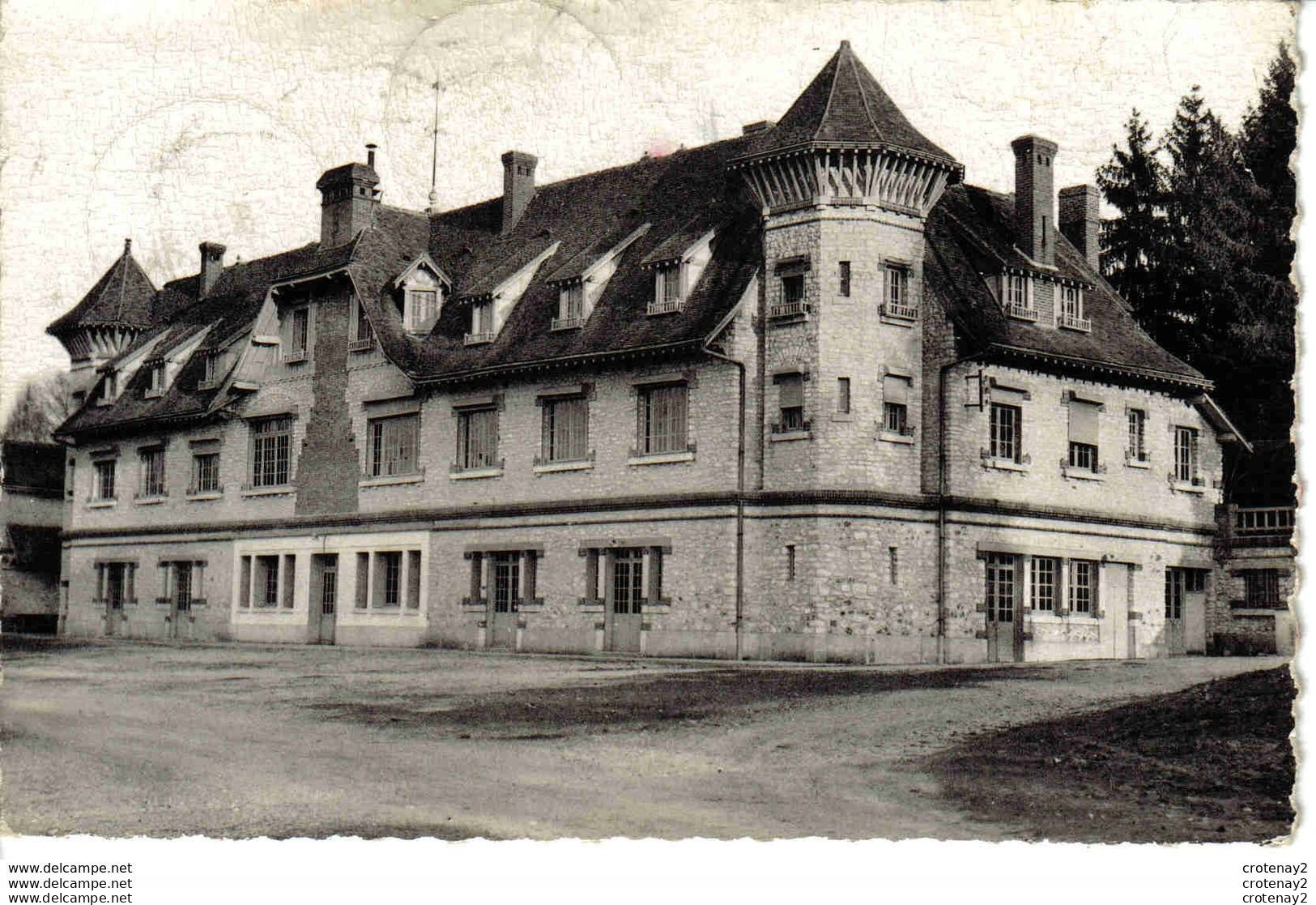 41 SOUESMES Vers Salbris Colonie De Vacances Du Château Des Bruyères En 1955 - Salbris