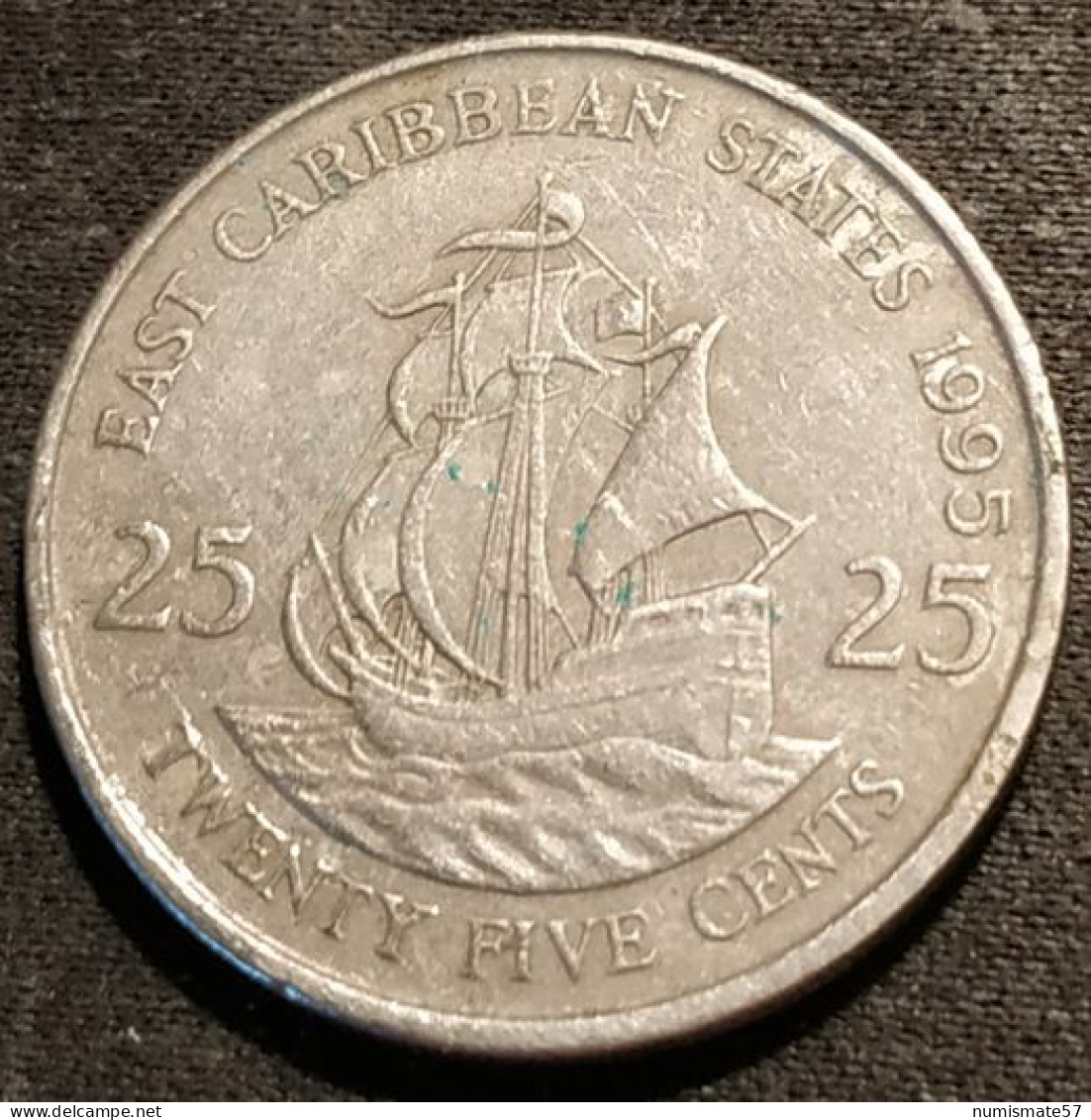 EAST CARIBBEAN STATES - 25 CENTS 1995 - Elizabeth II - 2e Effigie - KM 14 - ( Caraibes ) - East Caribbean States