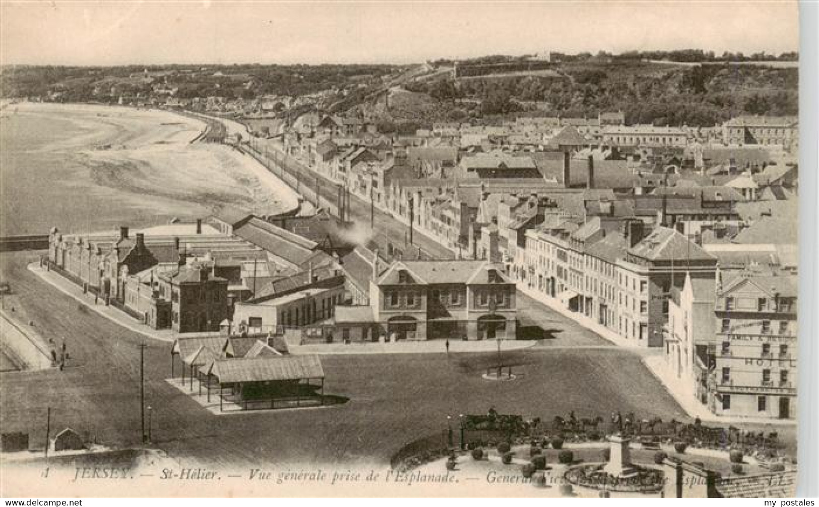 73938057 St_Helier__Jersey_UK Vue Generale Prise De L’Esplanade General View - Sonstige & Ohne Zuordnung