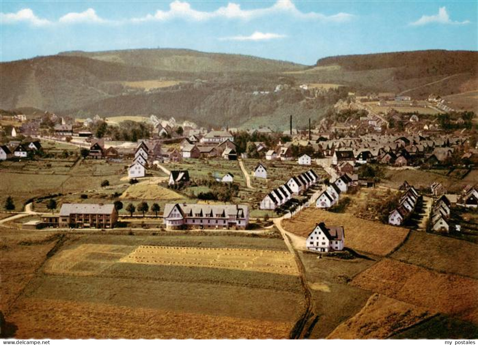 73937817 Winterberg__Hochsauerland_NRW Panorama Heilklimatischer Kurort Astentur - Winterberg