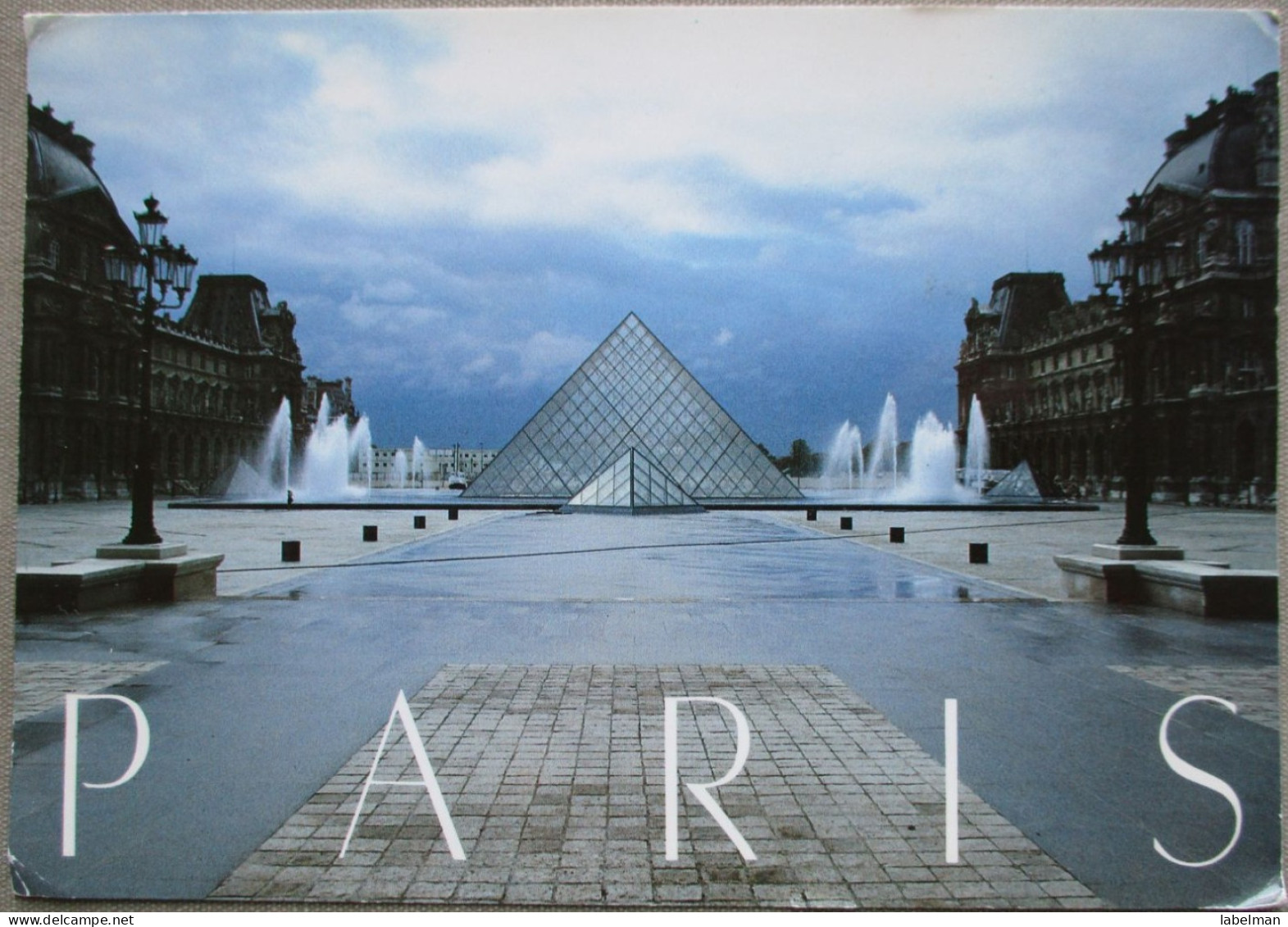 FRANCE PARIS LOUVRE MUSEUM PYRAMIDE POSTCARD ANSICHTSKARTE CARTE POSTALE CARTOLINA PHOTO CARD POSTKARTE CP - Arc De Triomphe