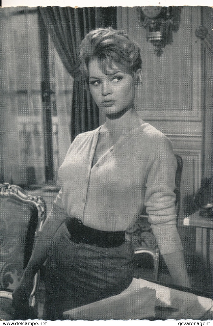 BRIGITTE BARDOT        ZIE AFBEELDINGEN - Actors